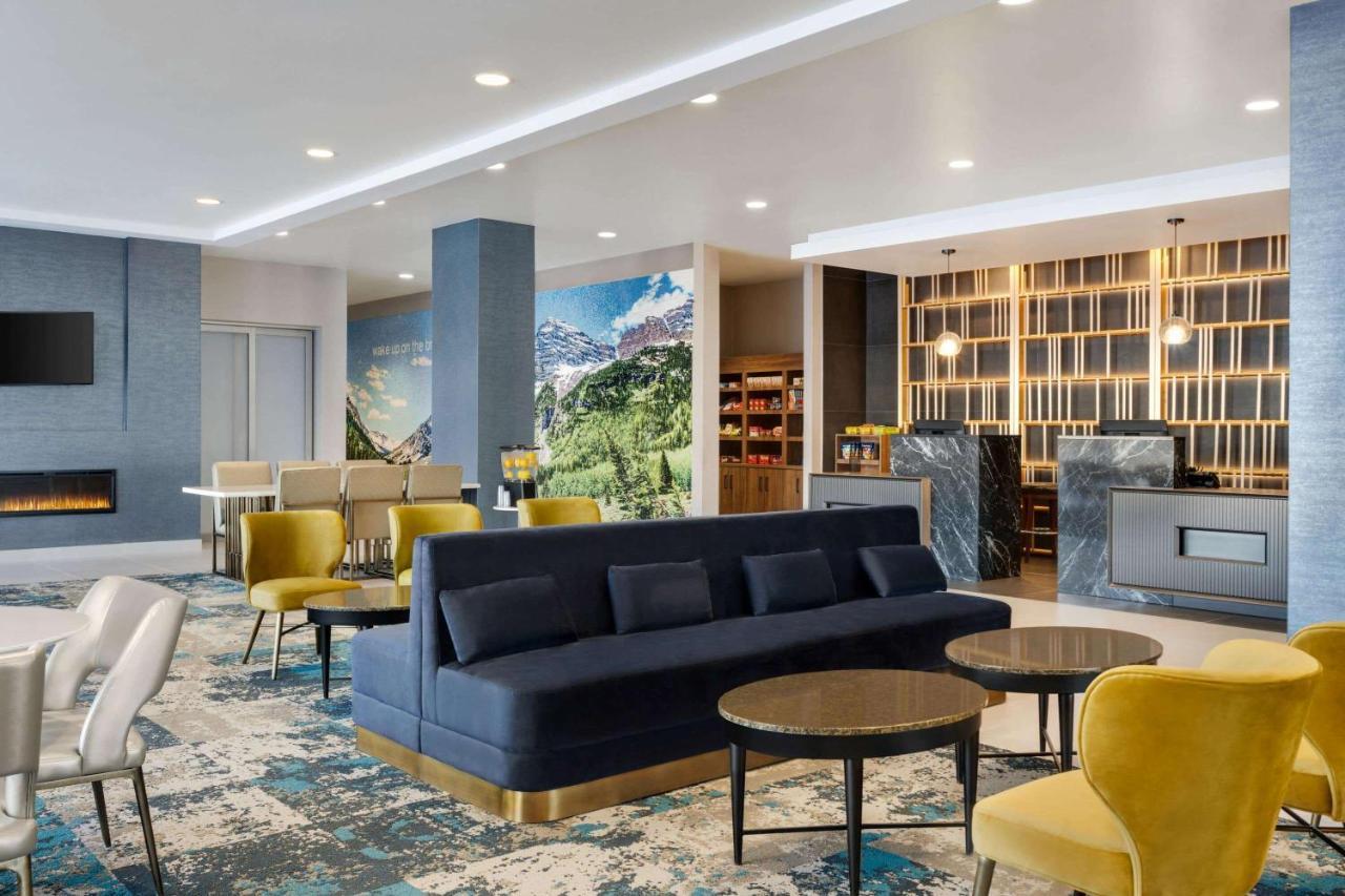 Hotel La Quinta & By Wyndham Denver